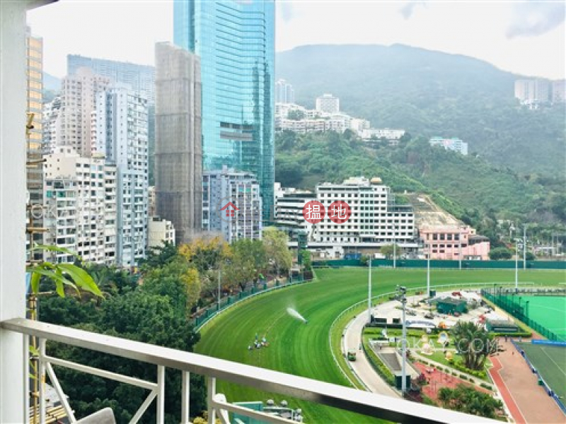 香港搵樓|租樓|二手盤|買樓| 搵地 | 住宅-出租樓盤-2房1廁,極高層,露台,馬場景《安美大廈出租單位》