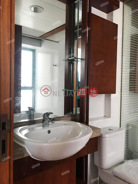 Property Search Hong Kong | OneDay | Residential Rental Listings, Aqua Marine Tower 5 | 2 bedroom Mid Floor Flat for Rent