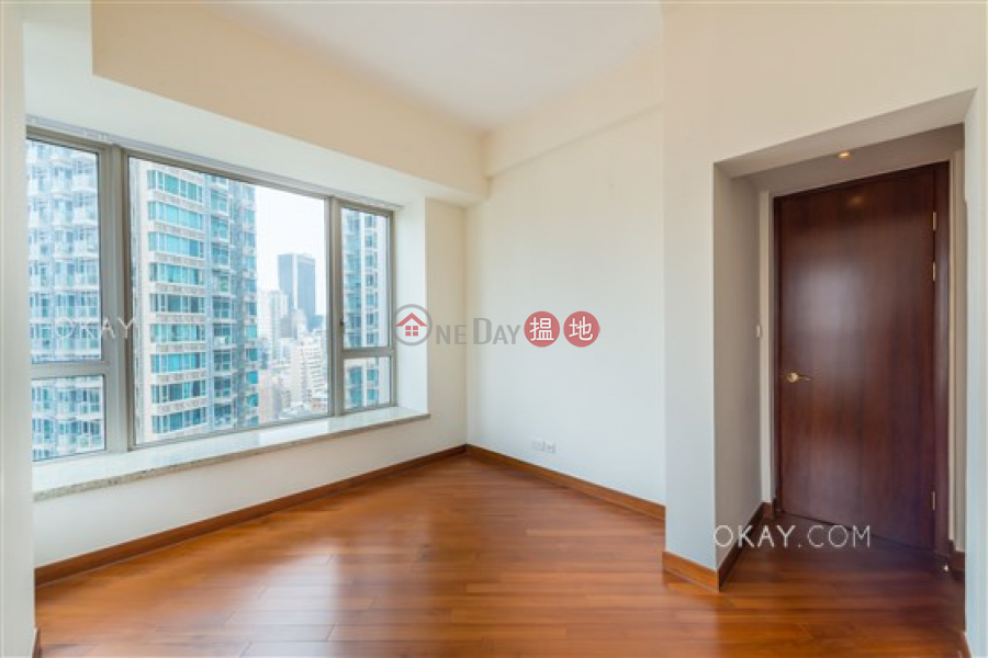 Tasteful 2 bedroom with balcony | Rental 200 Queens Road East | Wan Chai District | Hong Kong, Rental, HK$ 54,000/ month