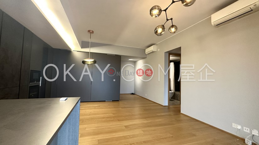 HK$ 72,000/ month Alassio, Western District Stylish 2 bedroom on high floor with balcony | Rental