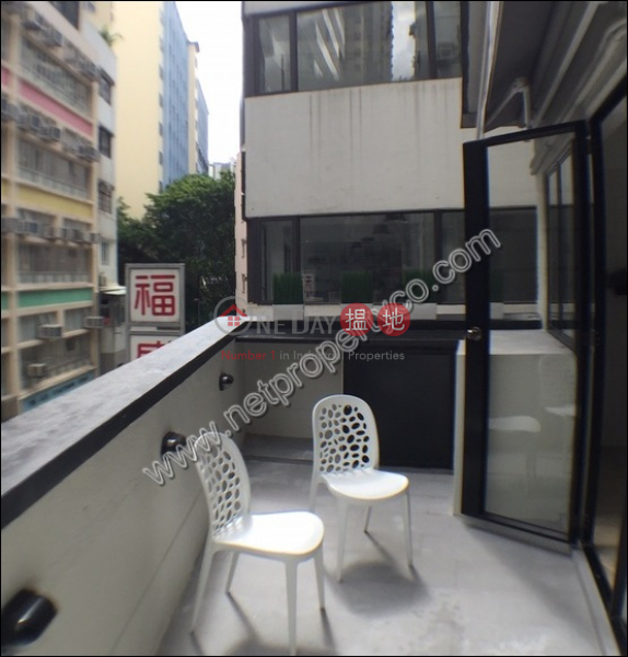 1 bedroom apartment for Rent 13A New Street | Central District | Hong Kong Rental | HK$ 22,000/ month