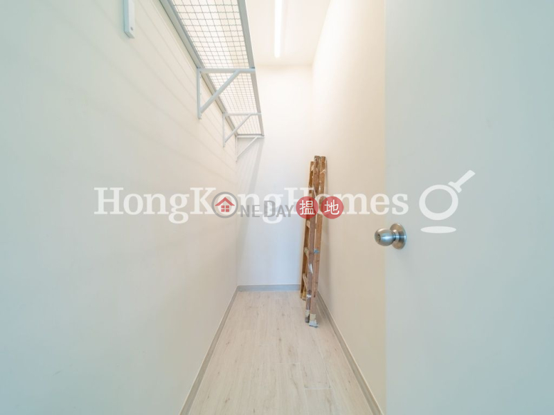 Property Search Hong Kong | OneDay | Residential | Rental Listings | 3 Bedroom Family Unit for Rent at Bisney Terrace