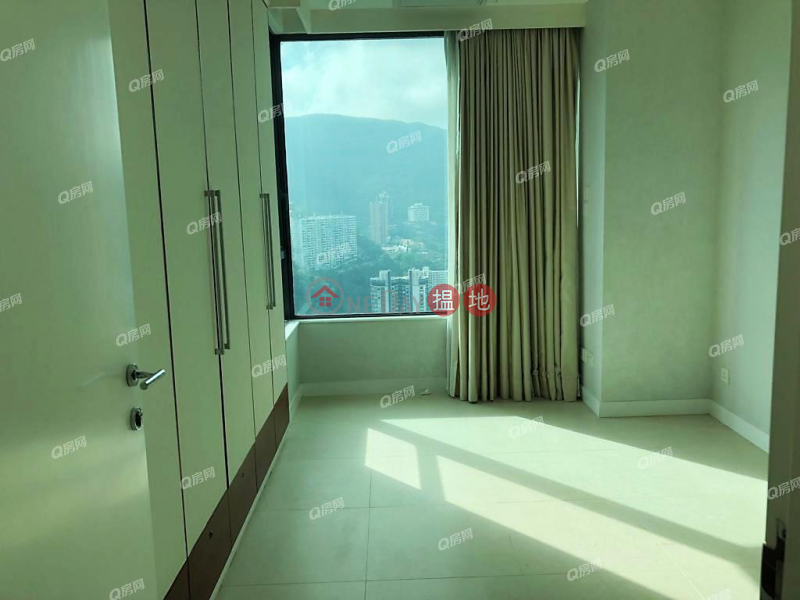HK$ 68M | The Colonnade Wan Chai District | The Colonnade | 3 bedroom High Floor Flat for Sale