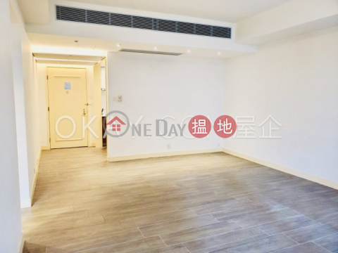 Tasteful 1 bedroom on high floor | For Sale | Convention Plaza Apartments 會展中心會景閣 _0