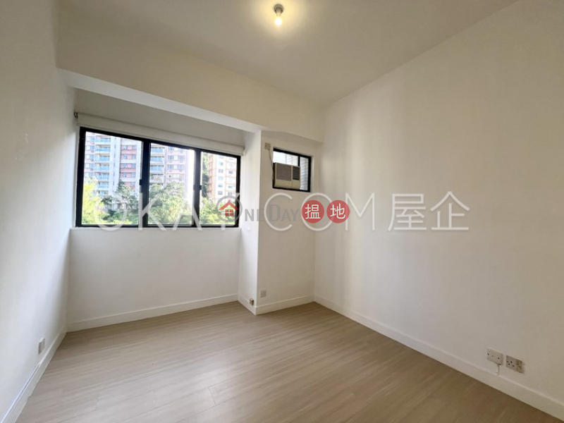 HK$ 68,000/ month Wisdom Court Block A, Western District, Luxurious 3 bedroom with balcony & parking | Rental