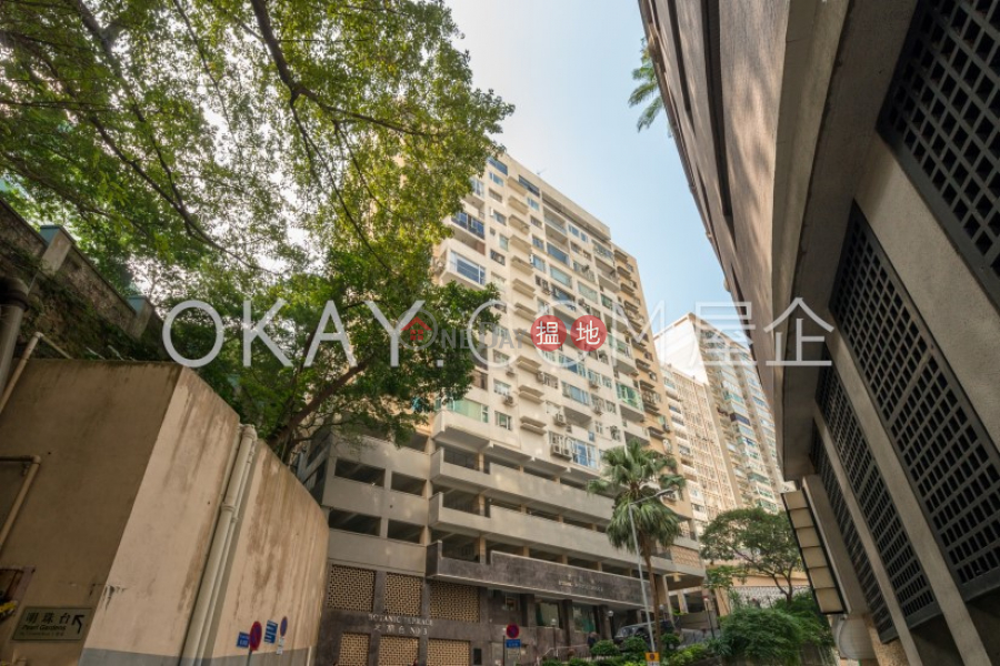 Property Search Hong Kong | OneDay | Residential, Sales Listings Efficient 3 bedroom with balcony & parking | For Sale