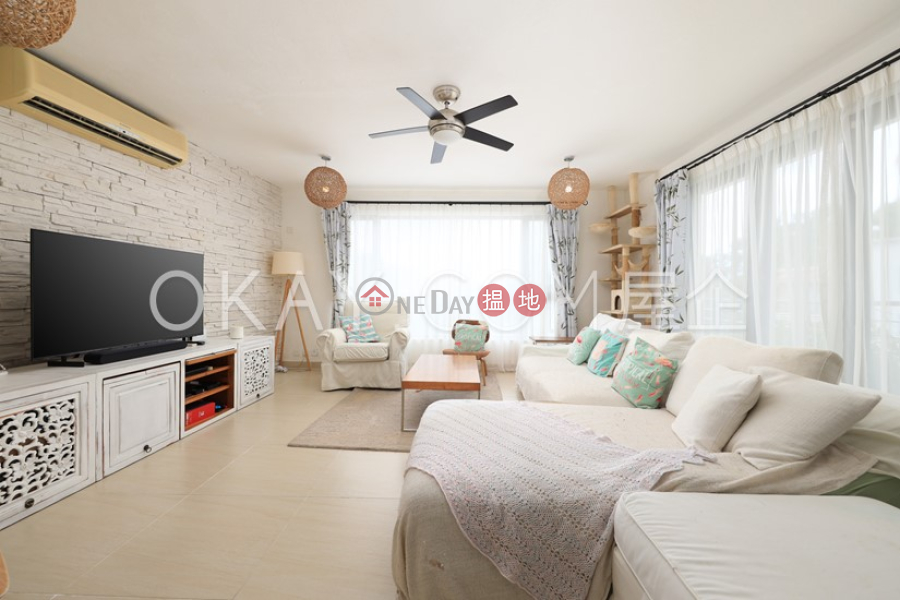 Gorgeous house with rooftop, terrace & balcony | For Sale | No. 1A Pan Long Wan 檳榔灣1A號 Sales Listings