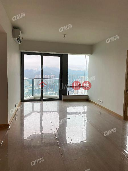 Property Search Hong Kong | OneDay | Residential Rental Listings, Malibu Phase 5A Lohas Park | 3 bedroom Low Floor Flat for Rent