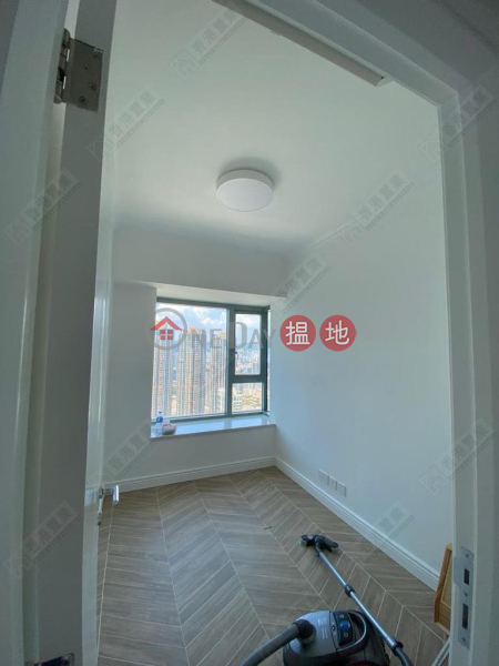 Two bedrooms, one suite, and one study in The Harbourside, 1 Austin Road West | Yau Tsim Mong Hong Kong | Sales | HK$ 25.5M