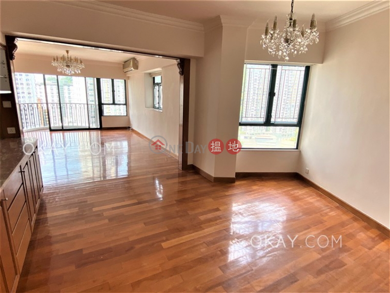 Property Search Hong Kong | OneDay | Residential, Rental Listings | Gorgeous 5 bedroom with balcony & parking | Rental