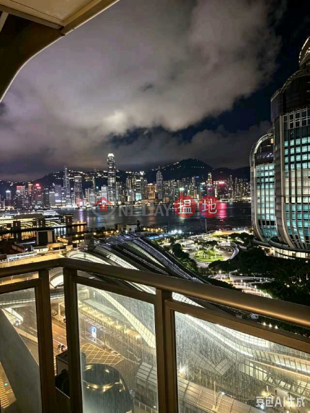 連露台開揚全海景的英文3-bedroom (1 en-suite) with balcony and panoramic open sea views | The Austin Tower 3 The Austin 3座 Sales Listings