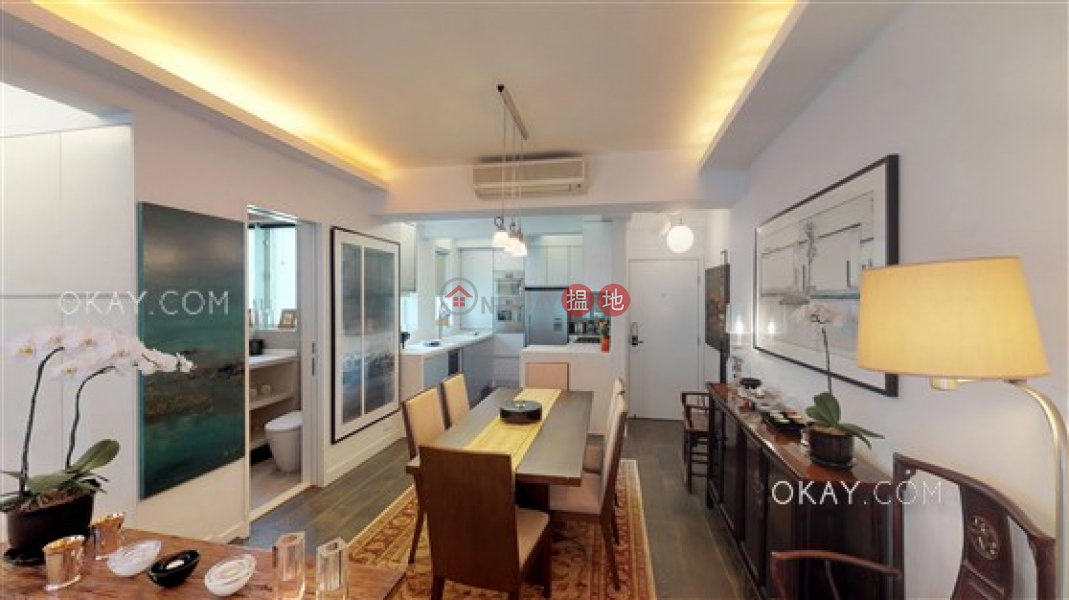 HK$ 17.5M | Four Winds Western District Elegant 1 bedroom with sea views, balcony | For Sale