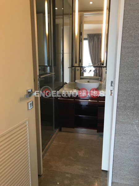 3 Bedroom Family Flat for Rent in Mid Levels West 9 Seymour Road | Western District Hong Kong | Rental HK$ 98,000/ month