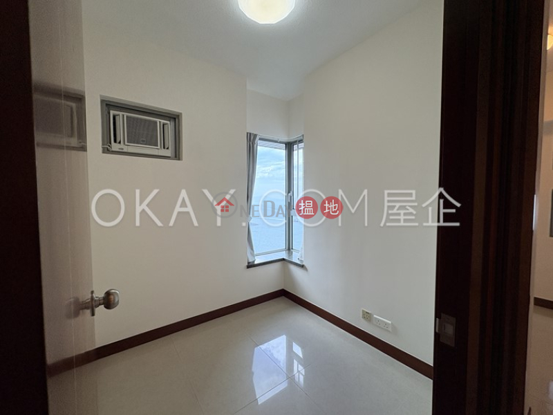 HK$ 33,000/ 月泓都|西區-3房1廁,極高層,海景,星級會所泓都出租單位