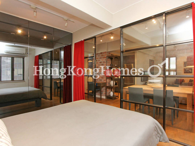 1 Bed Unit for Rent at Hing Po Building | 194-196 Hollywood Road | Central District | Hong Kong Rental | HK$ 40,000/ month