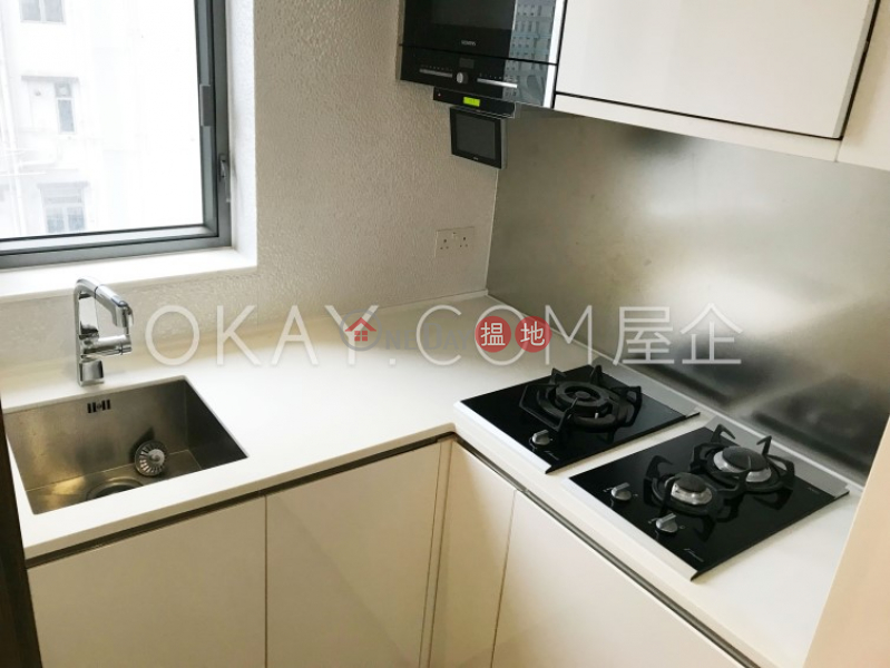 HK$ 26,500/ month, Centre Point Central District Nicely kept 1 bedroom in Sheung Wan | Rental