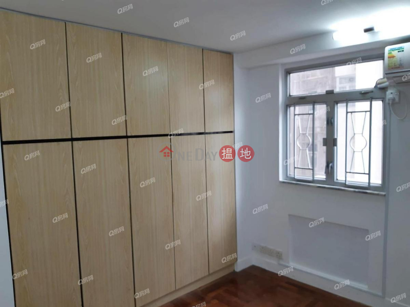 Friendship Court | 2 bedroom Low Floor Flat for Rent, 12-22 Blue Pool Road | Wan Chai District Hong Kong Rental HK$ 39,000/ month