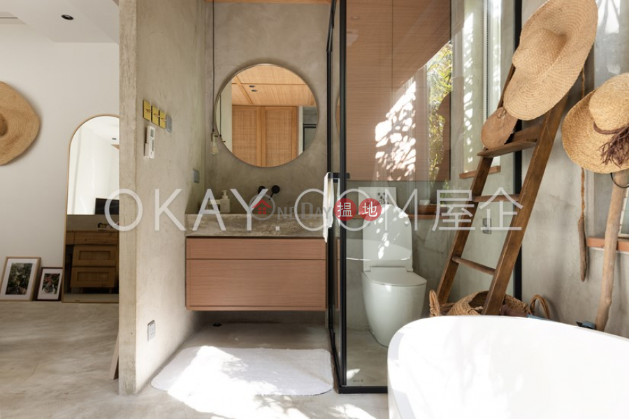 31-33 Village Terrace | Middle | Residential Sales Listings | HK$ 19.9M