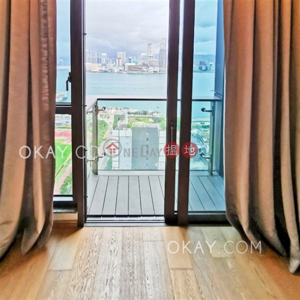 HK$ 26,000/ month The Gloucester Wan Chai District | Cozy 1 bed on high floor with harbour views & balcony | Rental