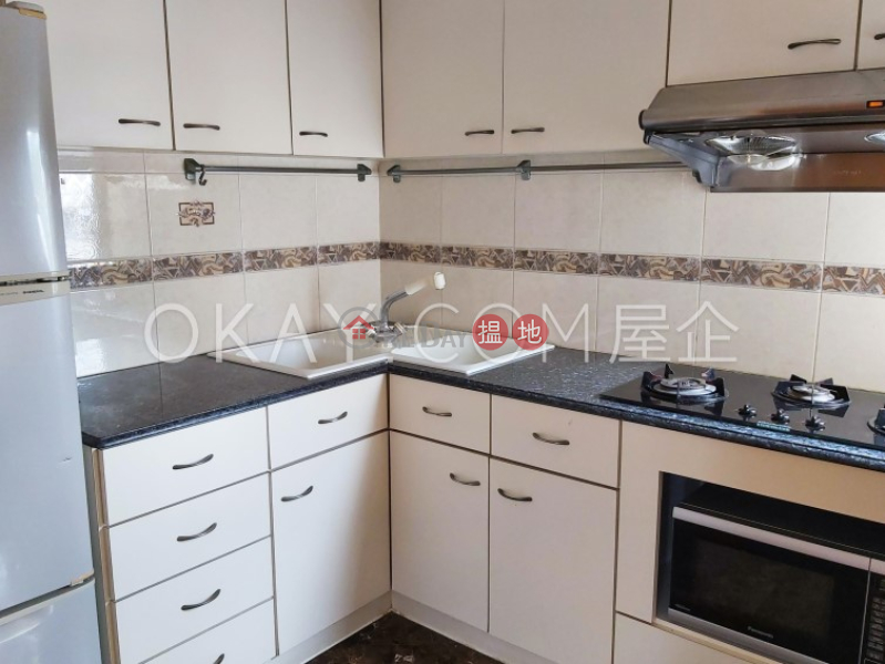 HK$ 12.5M | Malibu Garden Wan Chai District Luxurious 3 bedroom with parking | For Sale