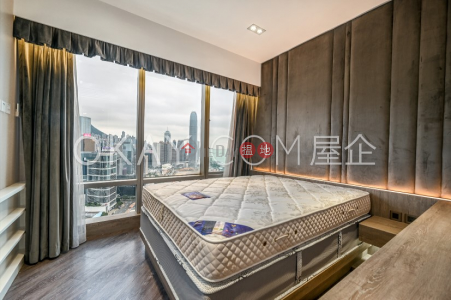 Rare 3 bedroom on high floor with sea views | For Sale | Convention Plaza Apartments 會展中心會景閣 Sales Listings