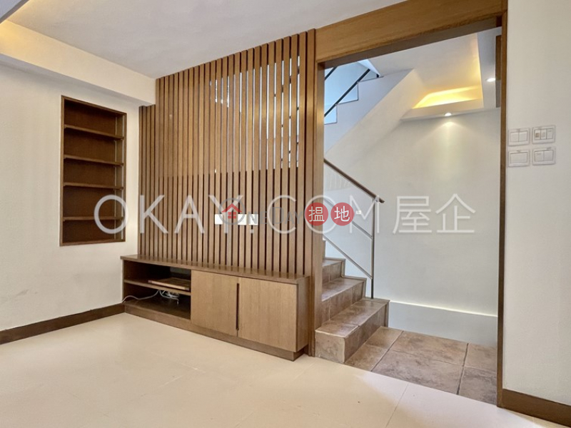 HK$ 52,000/ month, Ta Ho Tun Village Sai Kung Elegant house with rooftop & parking | Rental