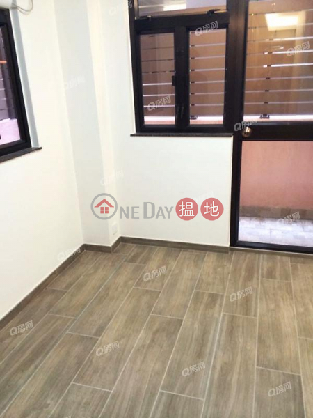 Hang Yu Building | Low Floor Flat for Sale 45-55 Cadogan Street | Western District Hong Kong Sales HK$ 4M