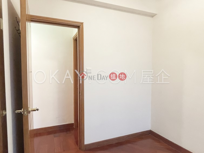 HK$ 45,000/ month | The Arch Sky Tower (Tower 1) Yau Tsim Mong | Stylish 3 bedroom with balcony | Rental