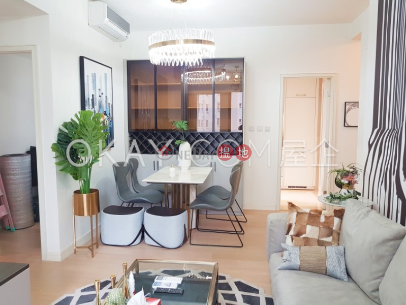 Nicely kept 2 bedroom with balcony | Rental | 98 High Street | Western District, Hong Kong | Rental | HK$ 47,000/ month