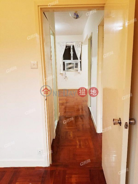 Property Search Hong Kong | OneDay | Residential Rental Listings | Tai Hang Terrace | 2 bedroom Mid Floor Flat for Rent