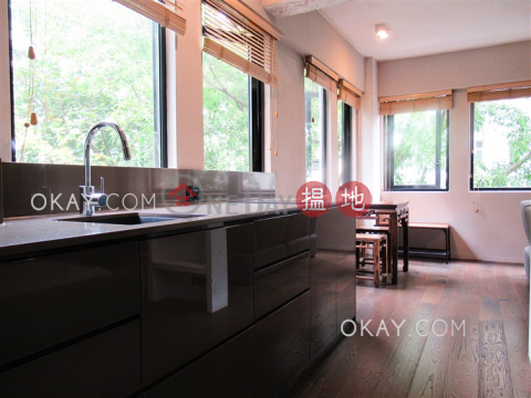 Charming in Sheung Wan | Rental|Central District9 Tai On Terrace(9 Tai On Terrace)Rental Listings (OKAY-R229517)_0