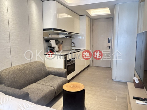 Charming with balcony in Mid-levels West | Rental | Townplace Soho 本舍 _0