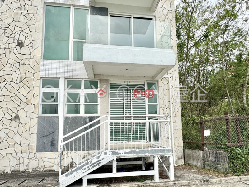Charming house with rooftop & balcony | Rental | New Villa Cecil - Phase 1 新趙苑 - 第1期 Rental Listings