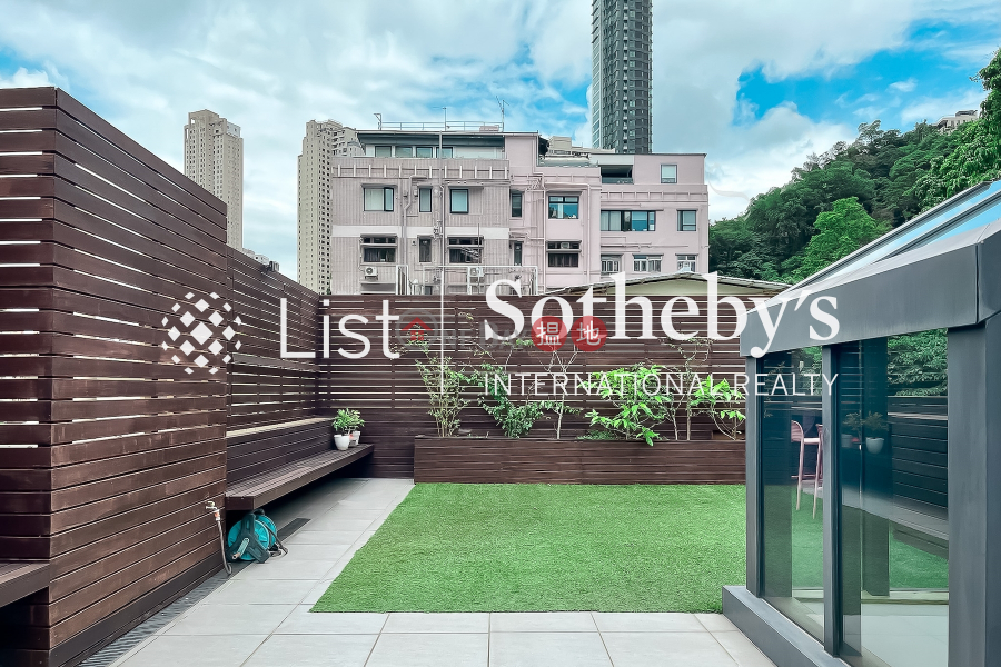 Property for Rent at Evergreen Court with 3 Bedrooms | Evergreen Court 翠苑 Rental Listings