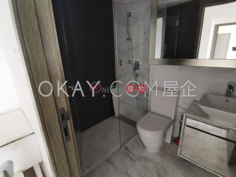 Charming 1 bedroom in Sheung Wan | For Sale | Centre Point 尚賢居 Sales Listings