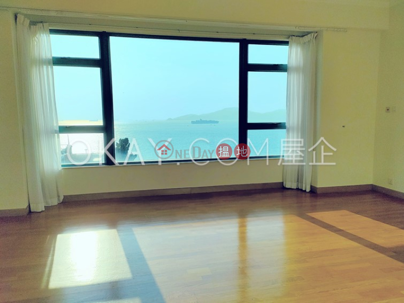 HK$ 62.8M, Phase 1 Regalia Bay Southern District | Rare house with sea views, rooftop & terrace | For Sale