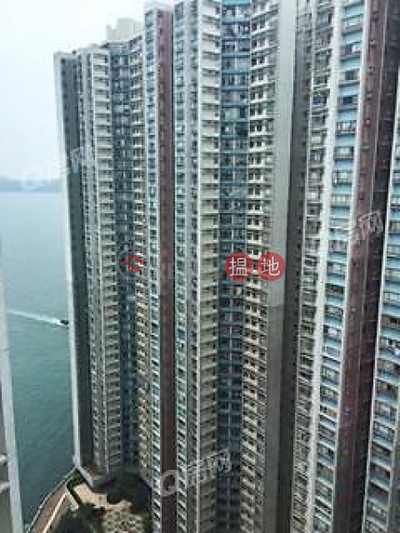 Property Search Hong Kong | OneDay | Residential | Rental Listings, South Horizons Phase 2, Yee Moon Court Block 12 | 3 bedroom High Floor Flat for Rent