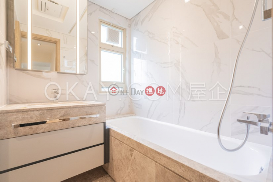 Tasteful 2 bedroom in Mid-levels Central | Rental | 74-76 MacDonnell Road | Central District Hong Kong Rental HK$ 45,000/ month