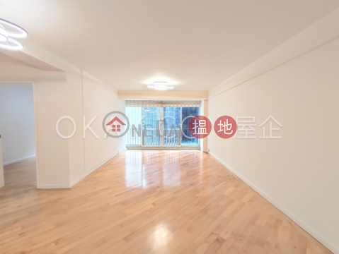 Lovely 3 bedroom with balcony & parking | Rental | Block 5 Phoenix Court 鳳凰閣 5座 _0