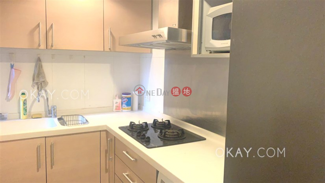 Property Search Hong Kong | OneDay | Residential | Rental Listings Nicely kept 2 bed on high floor with sea views | Rental