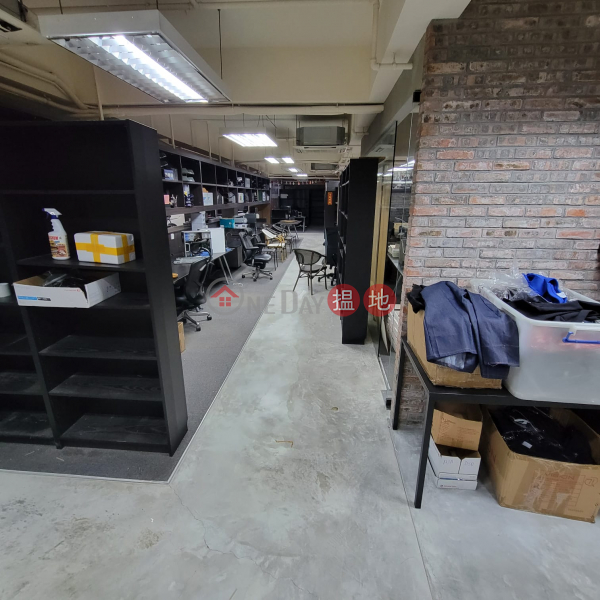 4500 sf SK Downtown Commercial Space|1-65普通道 | 西貢香港-出租|HK$ 60,000/ 月