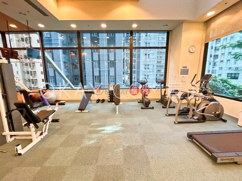 Property Search Hong Kong | OneDay | Residential Sales Listings Nicely kept 2 bedroom in Mid-levels West | For Sale
