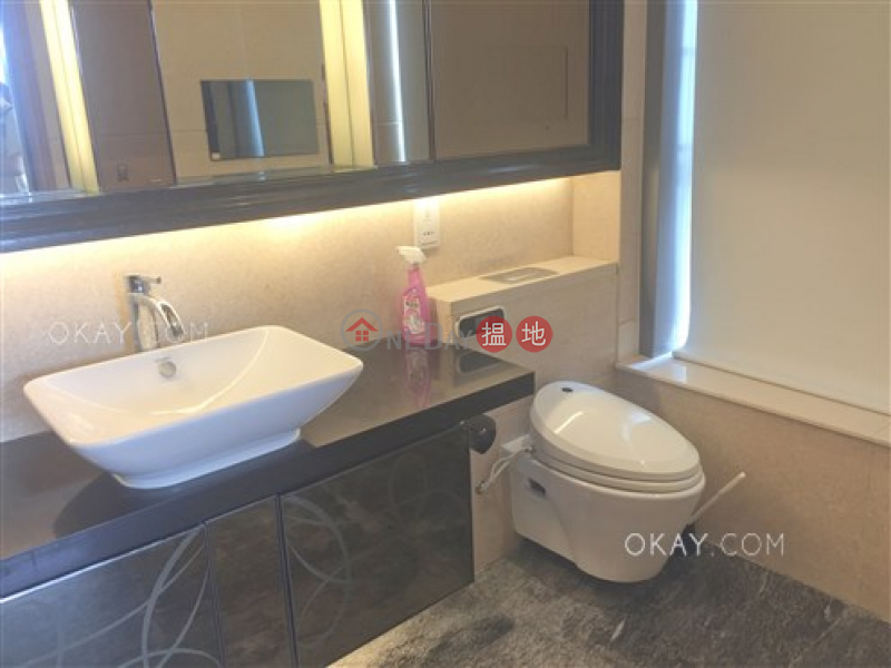 Stylish 3 bedroom on high floor with balcony & parking | For Sale | Serenade 上林 Sales Listings