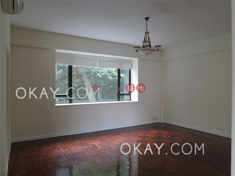 Efficient 3 bedroom with balcony | For Sale | Bellevue Court 碧蕙園 Sales Listings