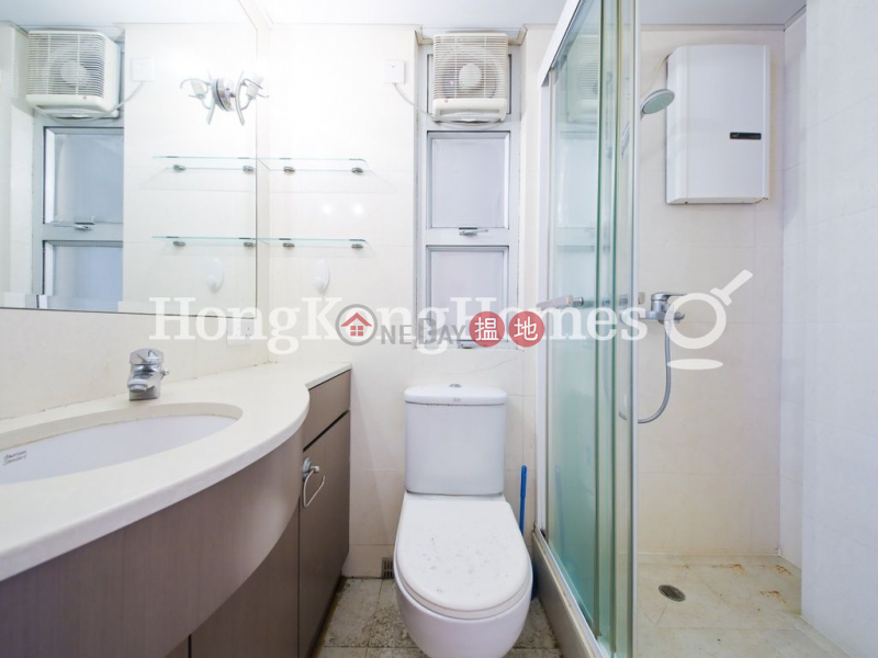 Property Search Hong Kong | OneDay | Residential Rental Listings 3 Bedroom Family Unit for Rent at Village Tower
