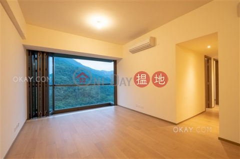 Tasteful 3 bedroom on high floor with balcony | Rental | Island Garden Tower 2 香島2座 _0