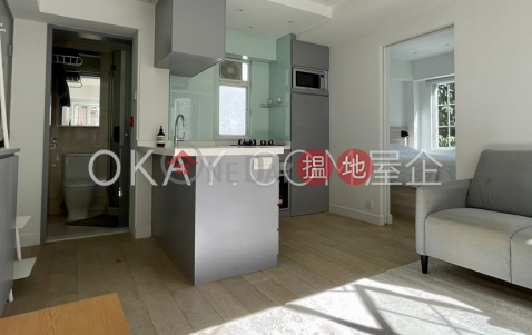 Charming 1 bedroom in Sheung Wan | Rental | Curios Court 古今閣 _0