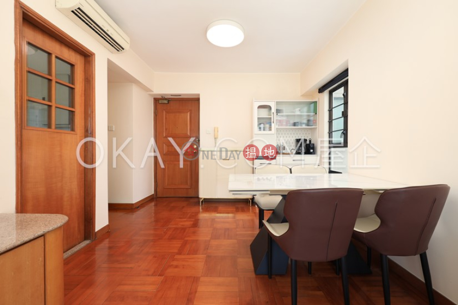 HK$ 37,000/ month | Honor Villa | Central District, Elegant 3 bedroom on high floor with harbour views | Rental