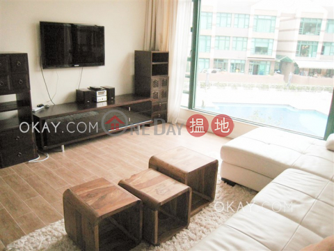Luxurious 2 bedroom with parking | For Sale | Stanford Villa Block 3 旭逸居3座 _0