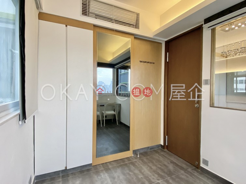 Gorgeous 2 bedroom on high floor with sea views | Rental | Yee On Building 怡安大廈 Rental Listings